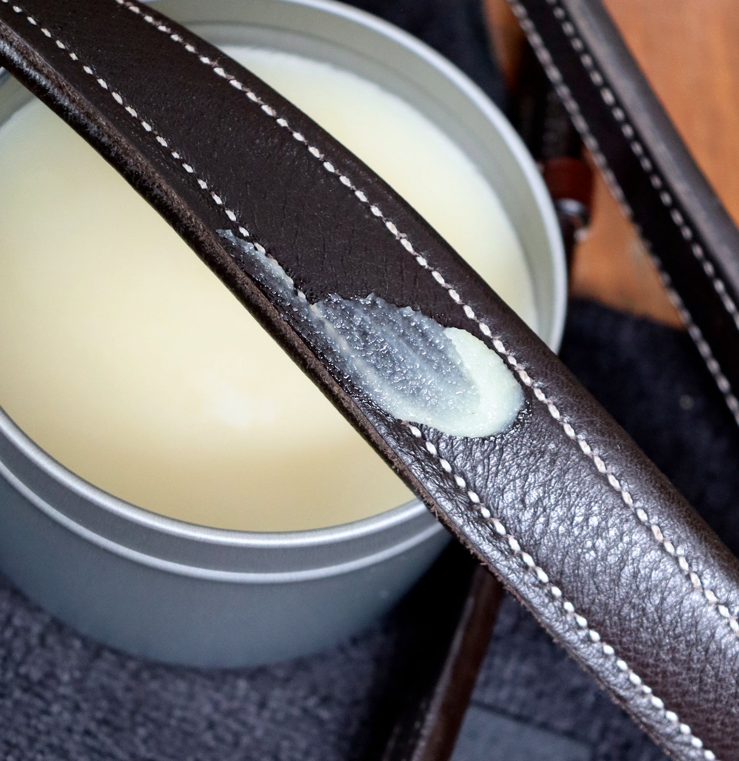 Run Rabbit Leather Balm